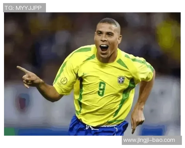 足球传奇之路九宫格全景解析 每一位巨星背后的成长与荣耀